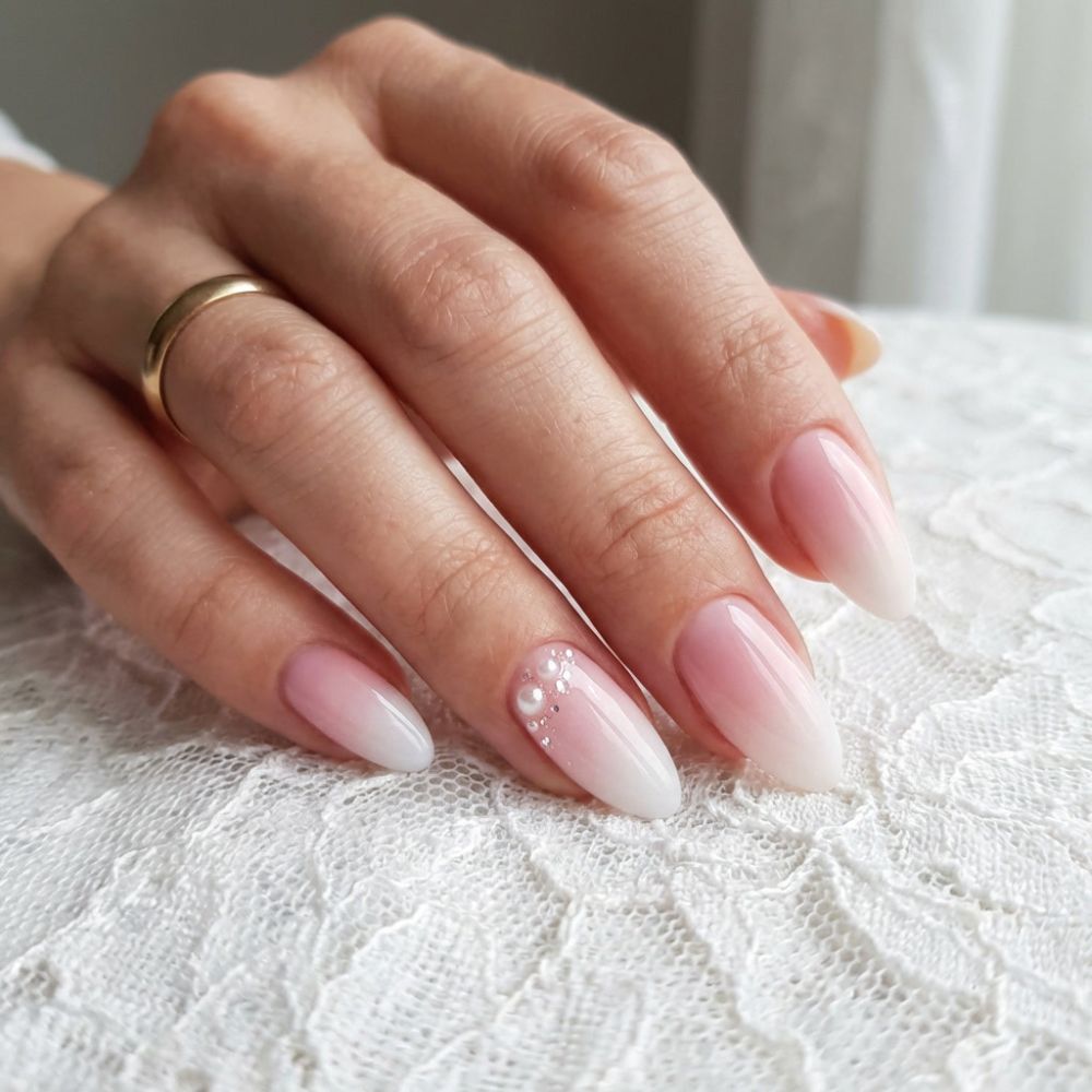 nyári esküvői köröm trendek_