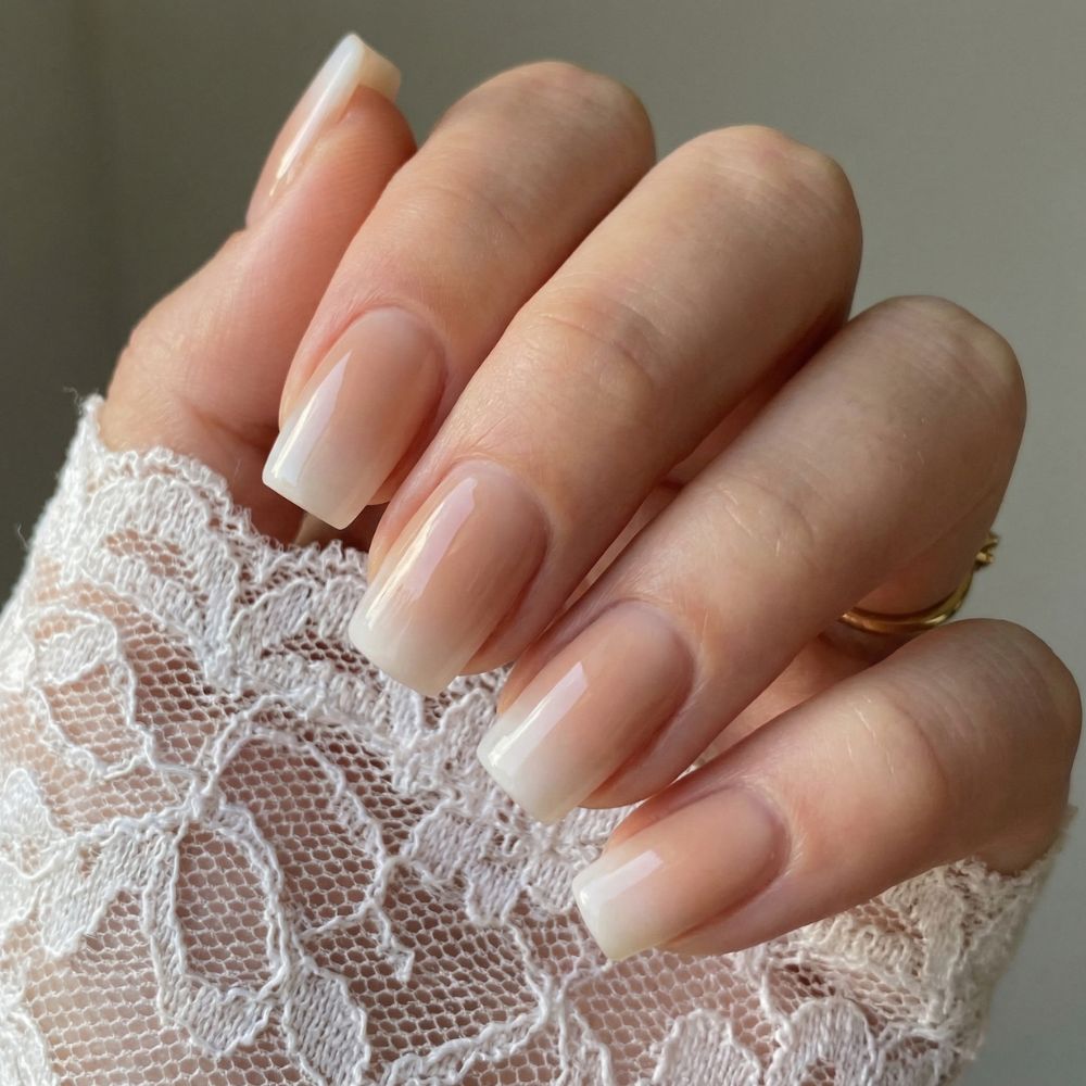 nyári esküvői köröm trendek_